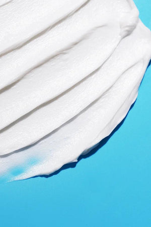 ISNTREE - Hyaluronic Acid Low-pH Cleansing Foam - 150ml