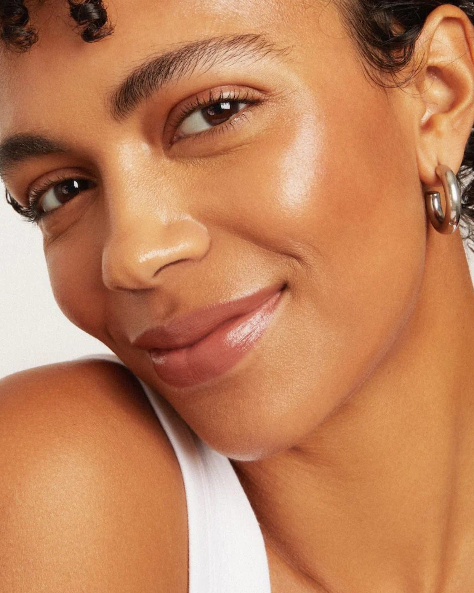 My Axiology Fungdation Review (with swatches)