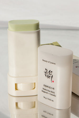 Beauty of Joseon Sunscreen Stick - Matte Sun Stick (Mugwort + Camelia) - 18g