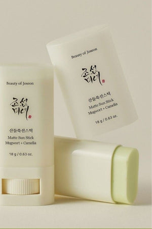 Beauty of Joseon Sunscreen Stick - Matte Sun Stick (Mugwort + Camelia) - 18g