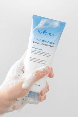 ISNTREE - Hyaluronic Acid Low-pH Cleansing Foam - 150ml