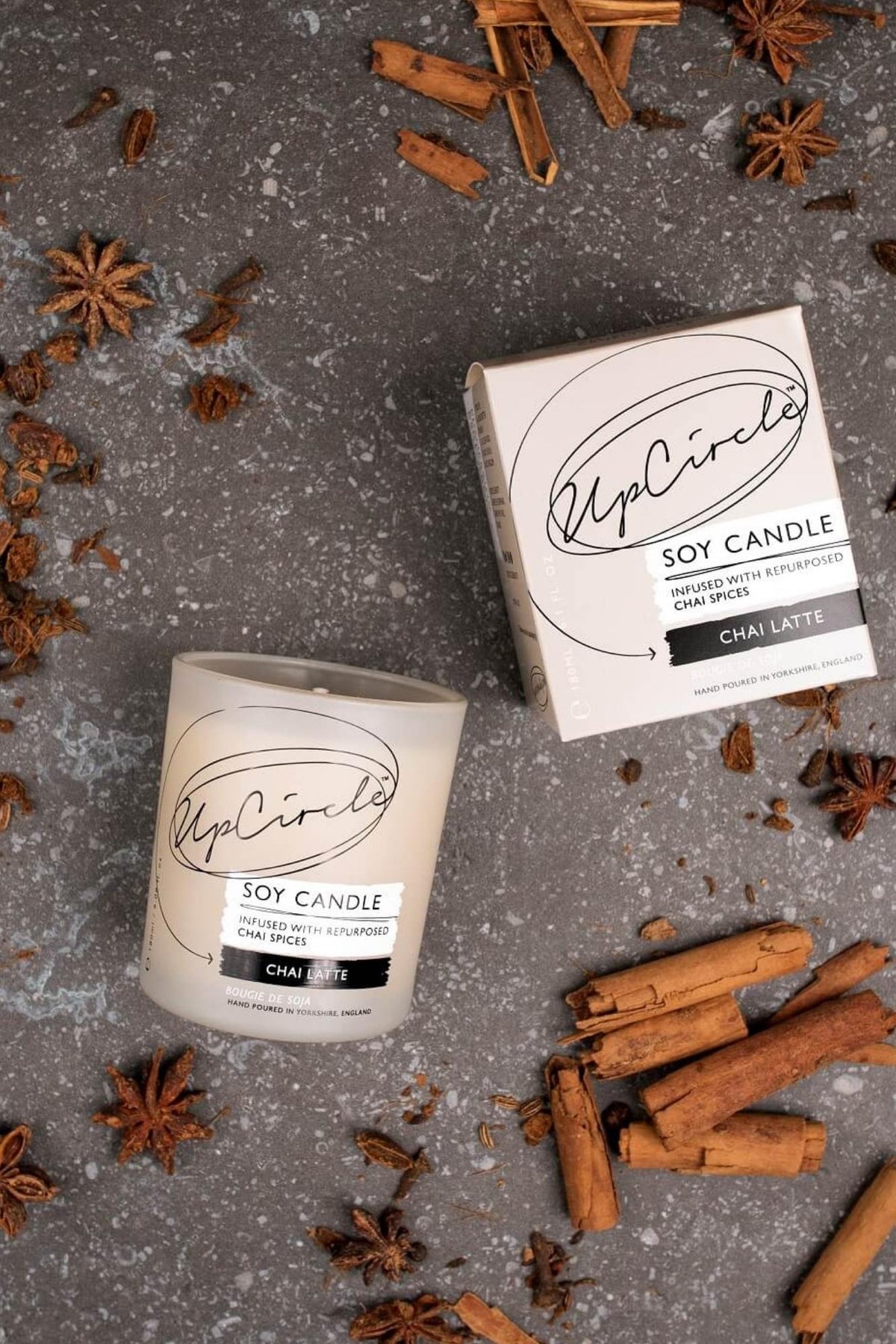 UpCircle Beauty - Natural Soy Candle (2 types) - 180ml